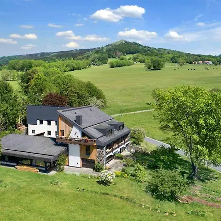 Bio-gaestehaus Rhoendistel Poppenhausen