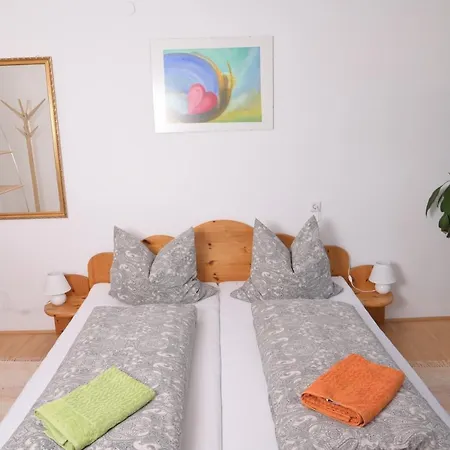 Bio-gaestehaus Rhoendistel Gæstehus *