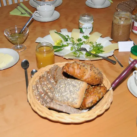 Bio-gaestehaus Rhoendistel Penzion