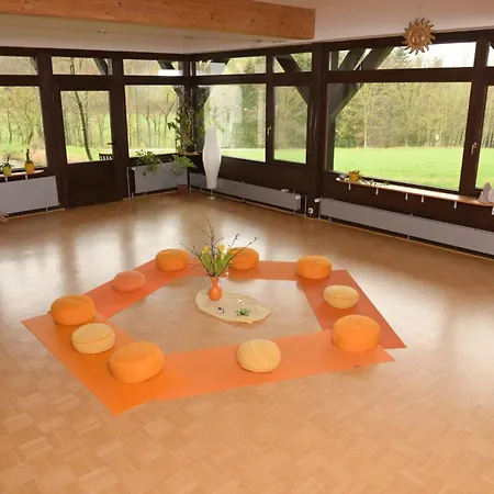 Bio-gaestehaus Rhoendistel 波彭豪森