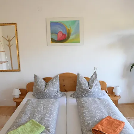 Bio-gaestehaus Rhoendistel *