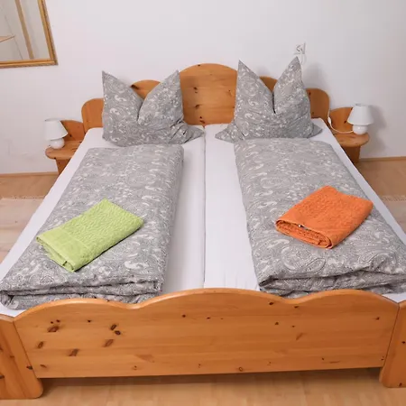 Affittacamere Bio-gaestehaus Rhoendistel 3*