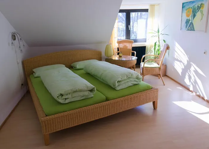 Bio-gaestehaus Rhoendistel 波彭豪森