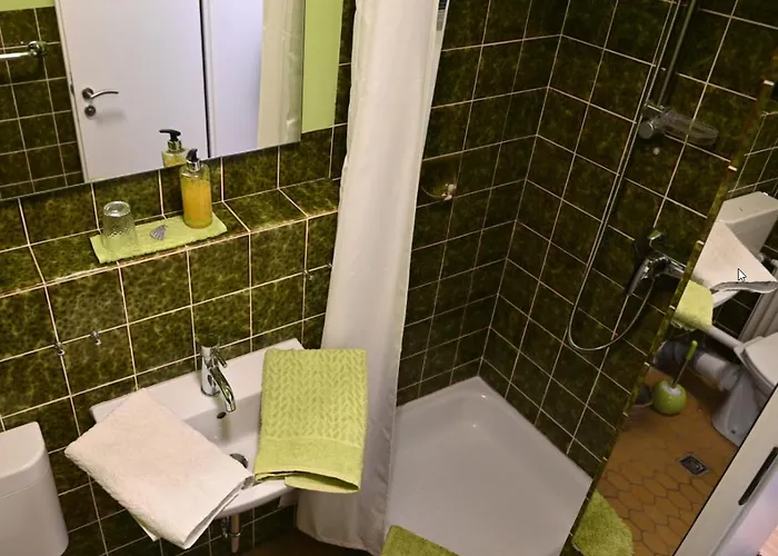 Bio-gaestehaus Rhoendistel 招待所 3*